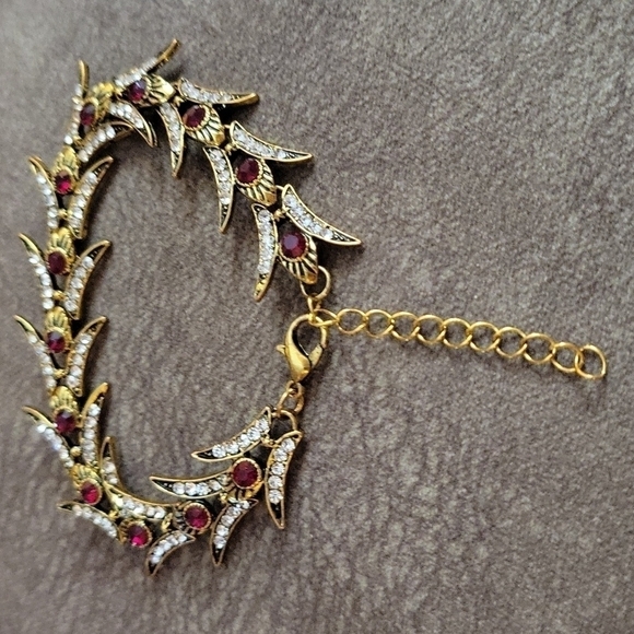 Antique Art Nouveau Crystal Fishtail Tennis Bracelet - Picture 3 of 11
